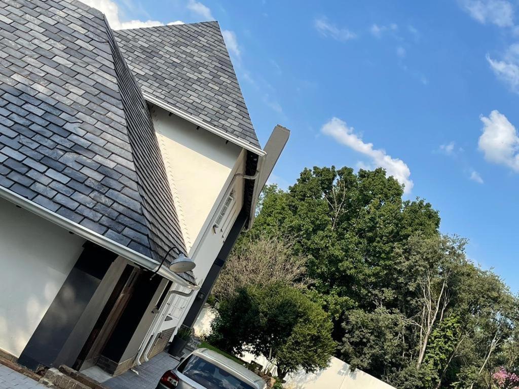 The South Way Bed & Breakfast Johannesburg Exterior photo